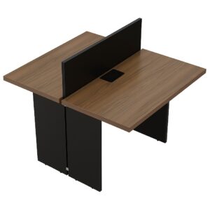 Mesa corporativa com caixa de tomadas